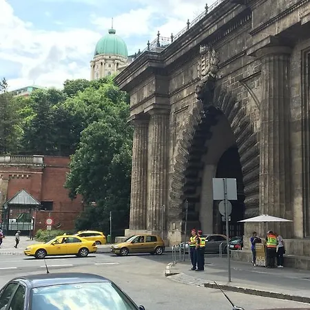 Bridge & Castle Art Budapest