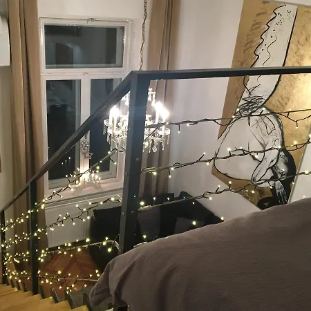 Bridge & Castle Art Apartman * Budapesta