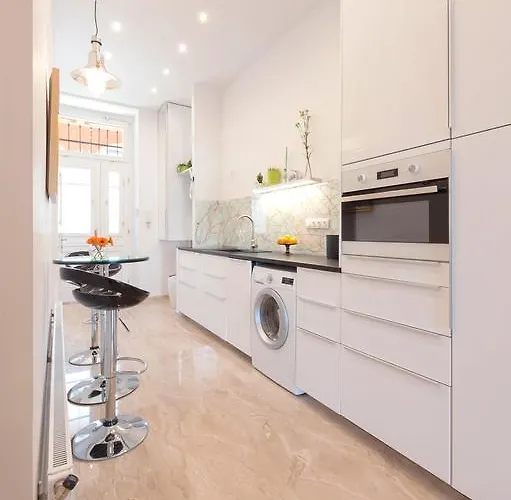 Bridge & Castle Art *