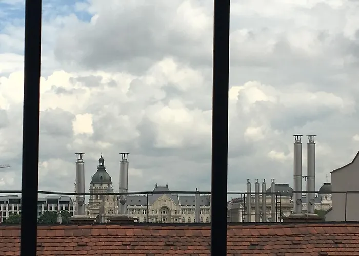 Bridge & Castle Art * Budapeste