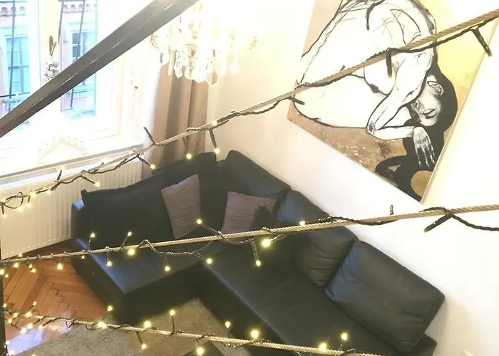 Bridge & Castle Art Apartamento Budapeste