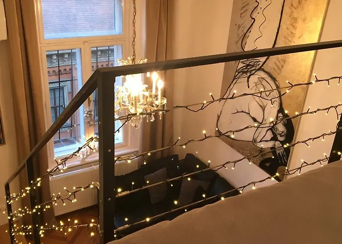 Bridge & Castle Art * Budapeste