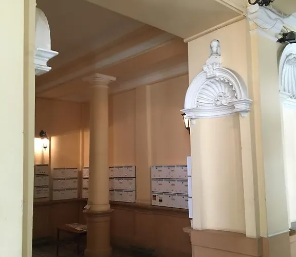 Bridge & Castle Art Apartman