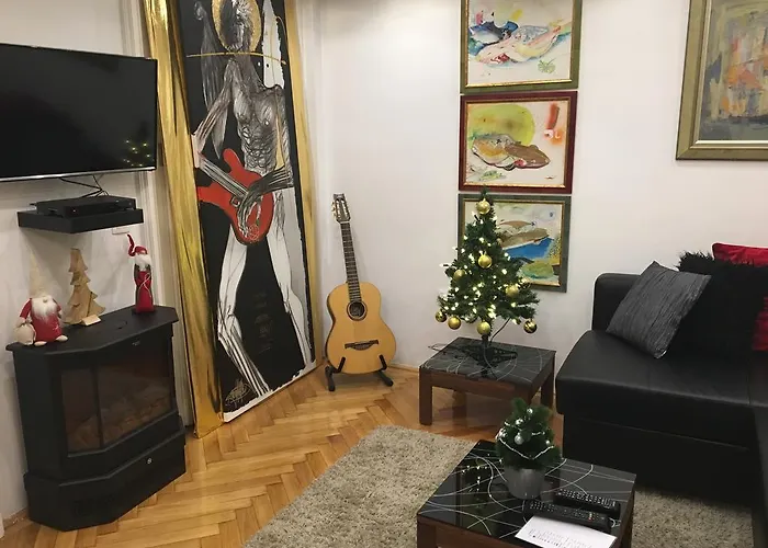 Bridge & Castle Art Apartman * Budapeşte